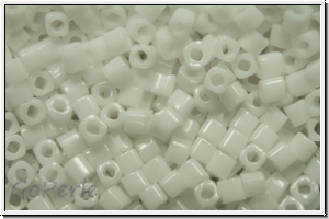 TCS-15-0041, TOHO Cubes, 1,5mm, white, op., 5g