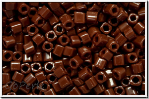 TCS-15-0046, TOHO Cubes, 1,5mm, oxblood, op., 5g