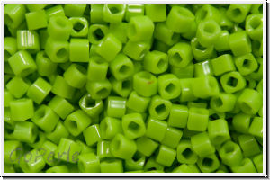 TCS-15-0044, TOHO Cubes, 1,5mm, green, lime, op., 5g