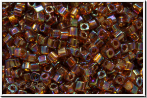 TCS-15-0177, TOHO Cubes, 1,5mm, topaz, sm., trans., AB, 5g