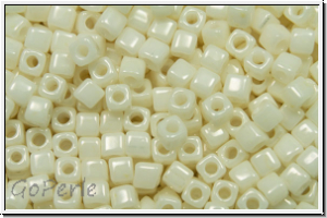 SBS-18-0421, MIYUKI Squares, 1,8mm, cream, ceylon, 5g