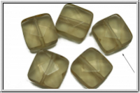 Bhm. Glasperle, Quadrat, facetiert, 10x10x5,4mm, amber, lt., trans., 5 Stk.