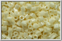 TCS-15-0122, TOHO Cubes, 1,5mm, white, navajo, op., luster, 5g