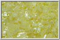 QTL-0513, MIYUKI Quarter Tila Beads, butter cream, ceylon, 5g