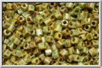 TCS-15-0183Y TOHO Cubes, 1,5mm, white, op., green/brown, marbled, 5g